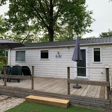 Vakantiepark Bergumermeer - 689 Suameer Екстериор снимка
