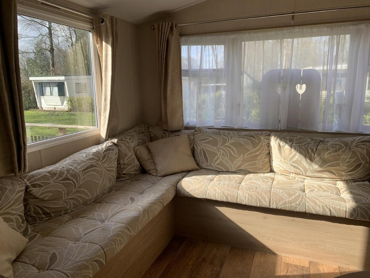 Vakantiepark Bergumermeer - 689 Suameer Екстериор снимка